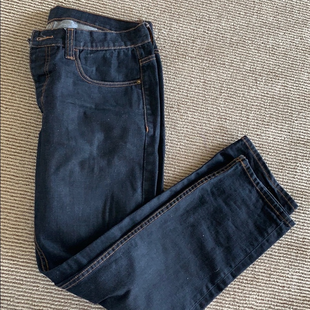 Blue Jeans - Picture 3 of 4